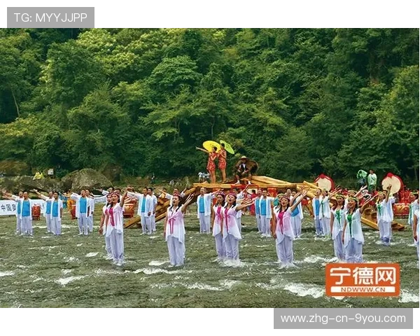 水上运动会，运动之美在水中绽放，水上运动会有新意的主题